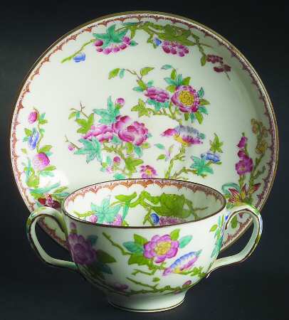 Cuckoo (Smooth, White, Globe Bks) Flat Bouillon Cup & Saucer