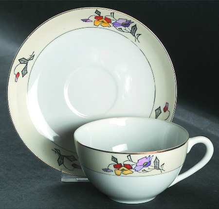 MEI607 Flat Cup & Saucer Set