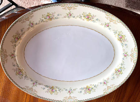 MEI614 16" Oval Serving Platter