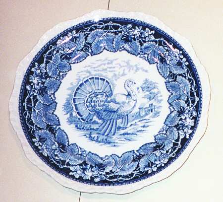 Vista Blue (Turkey Center) Dinner Plate