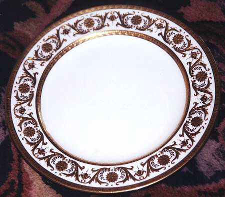 H1832 Salad Plate