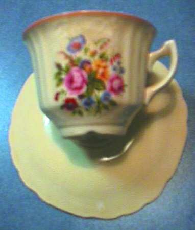 4659 Footed Cup & Saucer Set