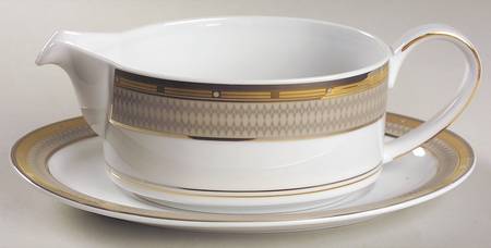 Cambridge Gravy Boat & Underplate