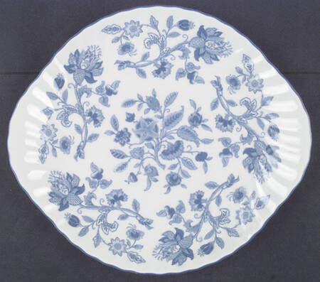 Hardwick Handled Cake Plate