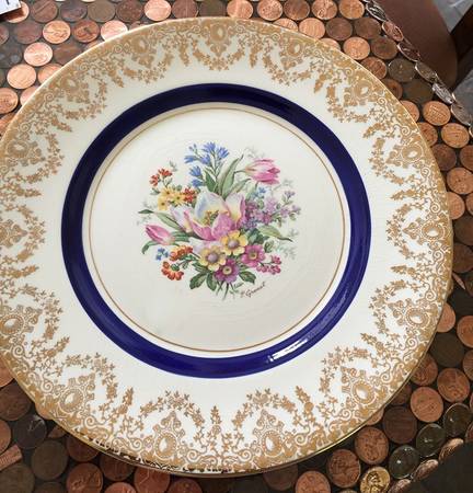 2745 Dinner Plate