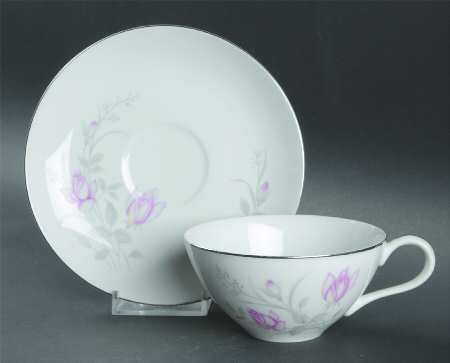 Promenade Flat Cup & Saucer Set