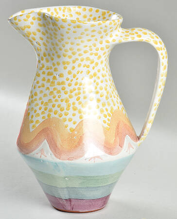Brittany 32 Oz Pitcher