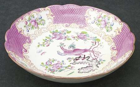 Cockatrice Pink (Scalloped) by Minton