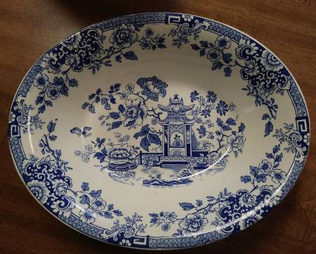 Indiana 9" Oval Vegetable Bowl