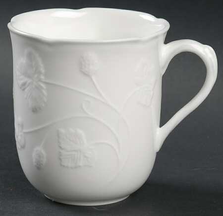 Victoria Strawberry White Mug