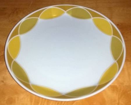 Fantasy (B1361, Pivotal) Salad Plate