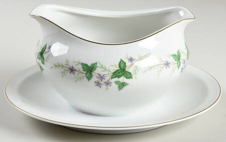 Pamona Gravy Boat with Attached Underplate