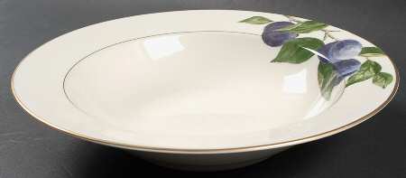 Plum Court 10" Round Vegetable Bowl