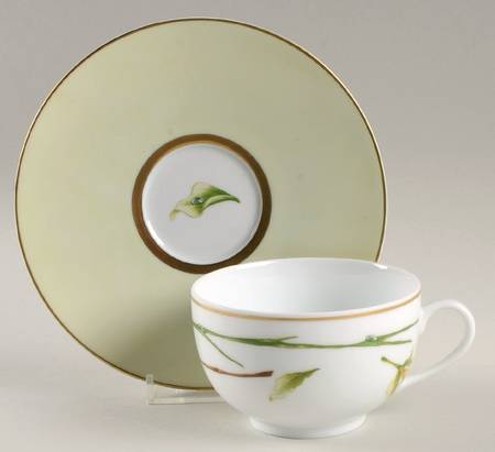 Jardin De Flore (Envie Shape) Flat Cup & Saucer Set