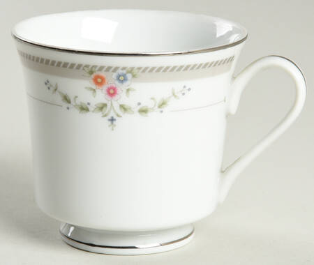 Springtime Grey (Platinum Trim) Footed Cup