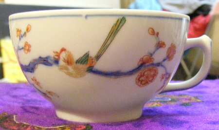 Imari Scroll Flat Cup