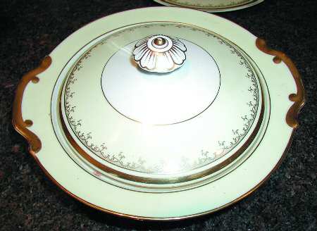 Estre Round Covered Vegetable