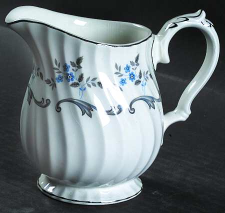 Trousseau Creamer