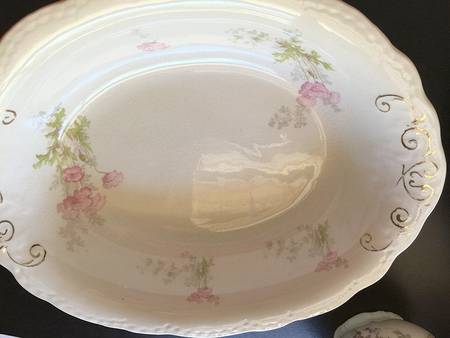 Beverley 9" Oval Vegetable Bowl