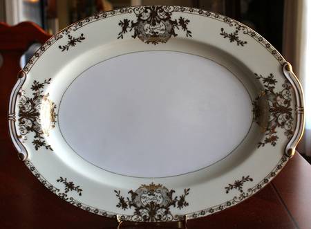 MMJ10 14" Oval Serving Platter