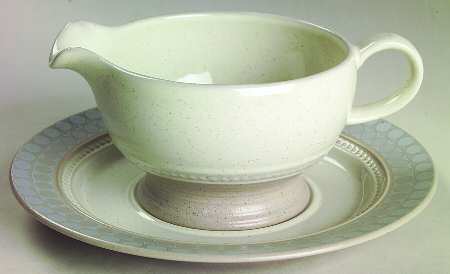 Lustor Gravy Boat & Underplate