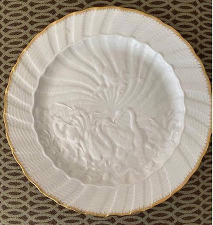 Swan Service (Gold Trim) Service Plate (Charger)
