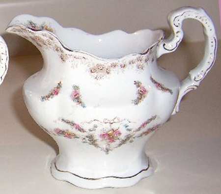 Empire Brown Multicolor Creamer