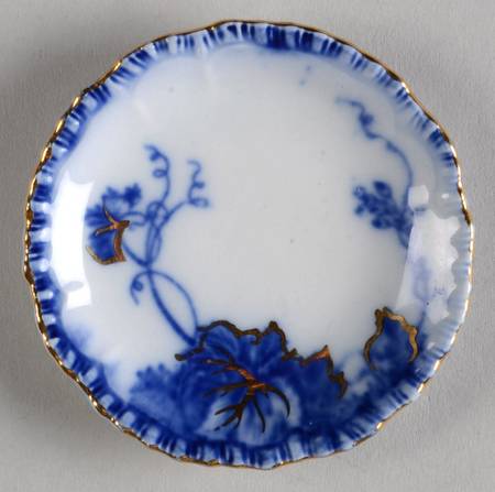 Virginia (Flow Blue, Gold Accent) Butter Pat