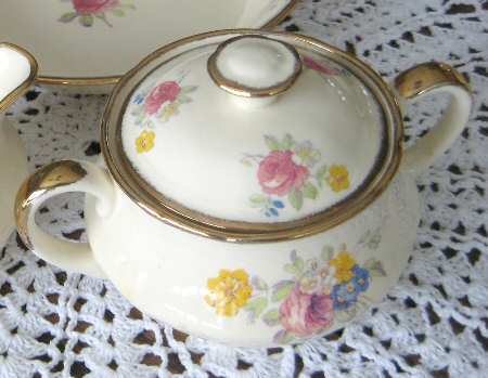 Dronfield Sugar Bowl & Lid