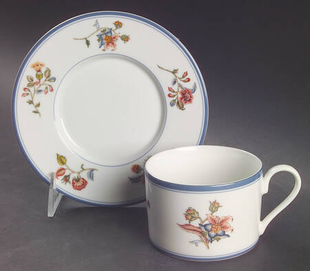 Country Stitch Flat Cup & Saucer Set