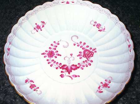 Indian Painting Amethyst 8" Round Fluted Dish