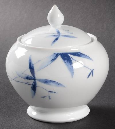 Regard (Envie Shape) Sugar Bowl & Lid