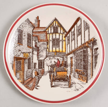 Bits of Old England Luncheon Plate