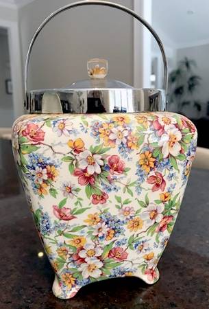 MDW25 Biscuit Barrel & Lid