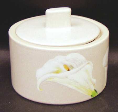 Savoir Vivre Sugar Bowl & Lid