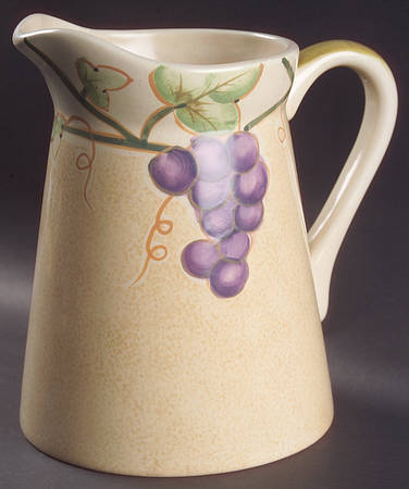 Chablis 64 Oz Pitcher