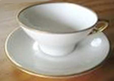MDM12 Footed Cup & Saucer Set