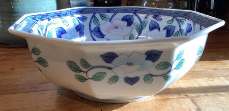 Gokusai 7" Octagonal Serving Bowl
