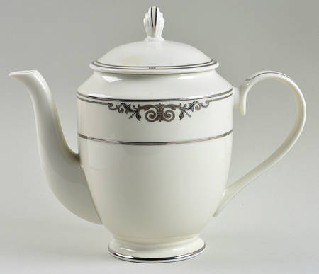 Palatial Crest Coffee Pot & Lid