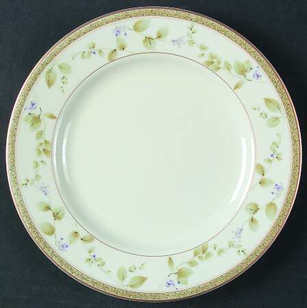 Vanessa Salad Plate