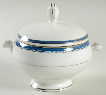 Wellington Sugar Bowl & Lid