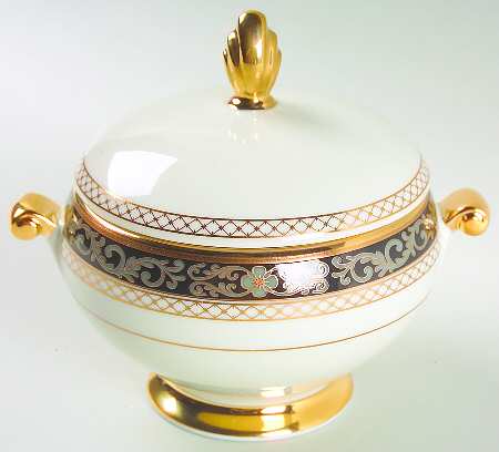 Palatial Suite Sugar Bowl & Lid