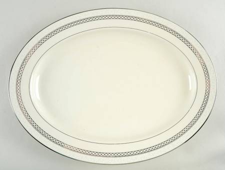 Heirloom Platinum 15" Oval Serving Platter