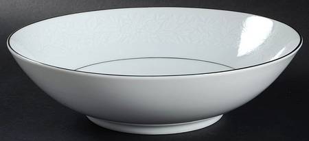 Bridal Wreath 9" Round Vegetable Bowl