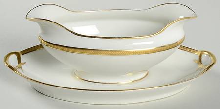 MCY10 Gravy Boat with Attached Underplate