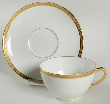MCY10 Flat Cup & Saucer Set