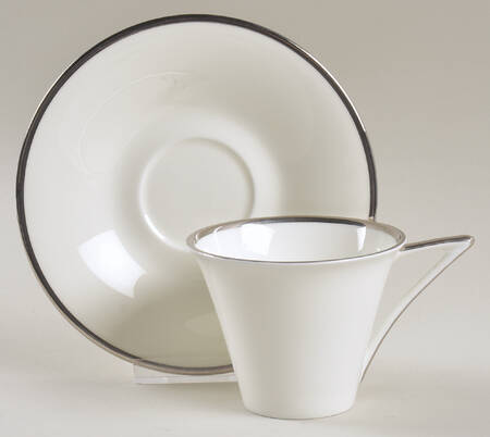Flat Cup & Saucer Set