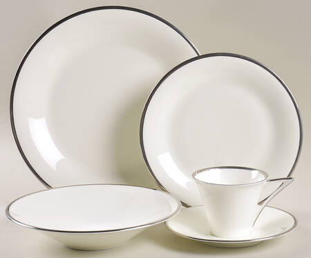 Deco Platinum 5 Piece Place Setting by Mikasa