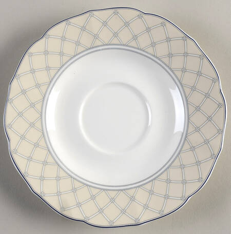 Parisian Vine Saucer