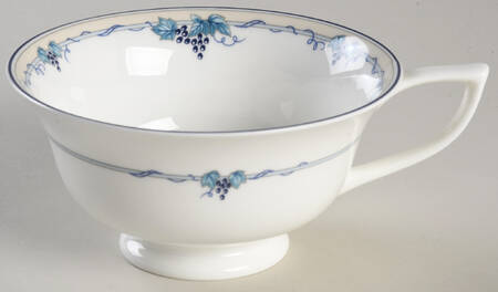 Parisian Vine Footed Cup